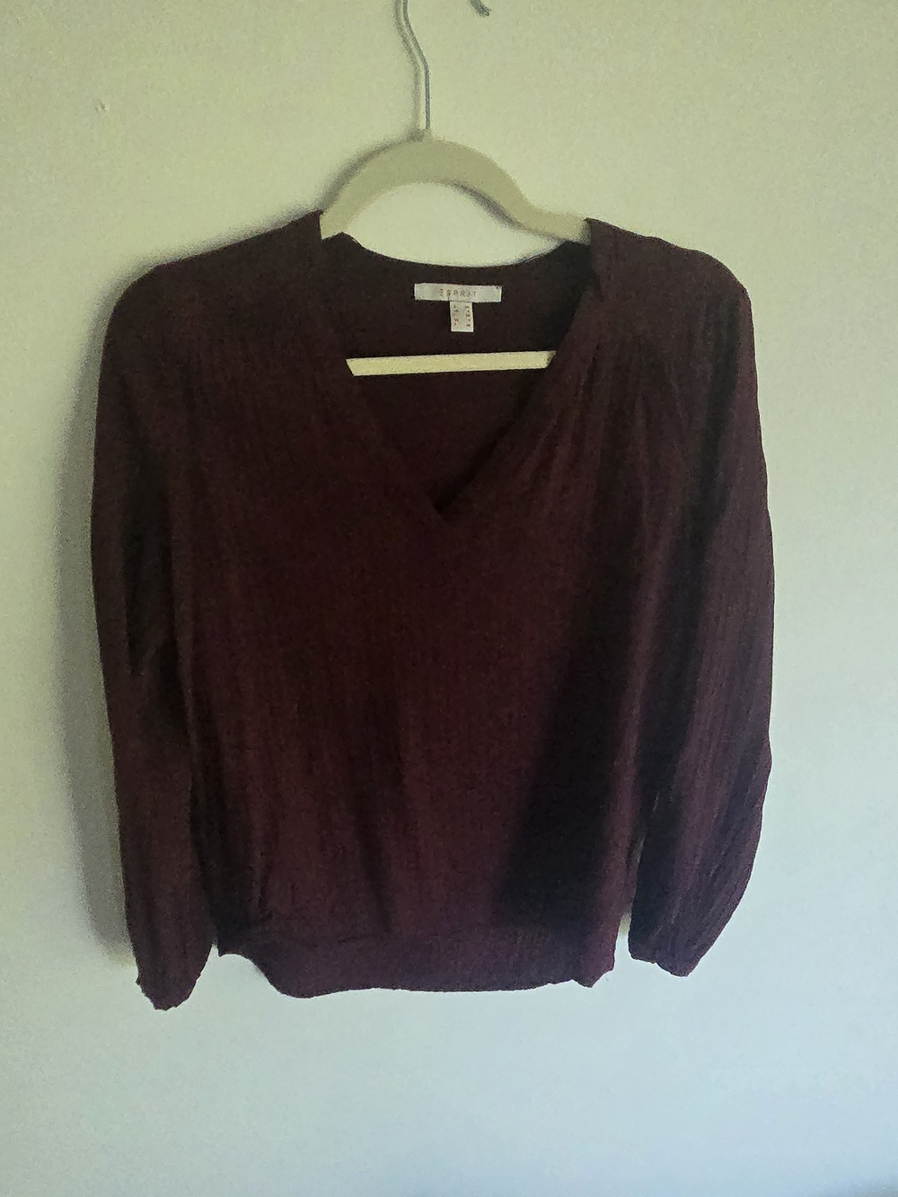 Esprit Women's V-Neck Sweater in Wine